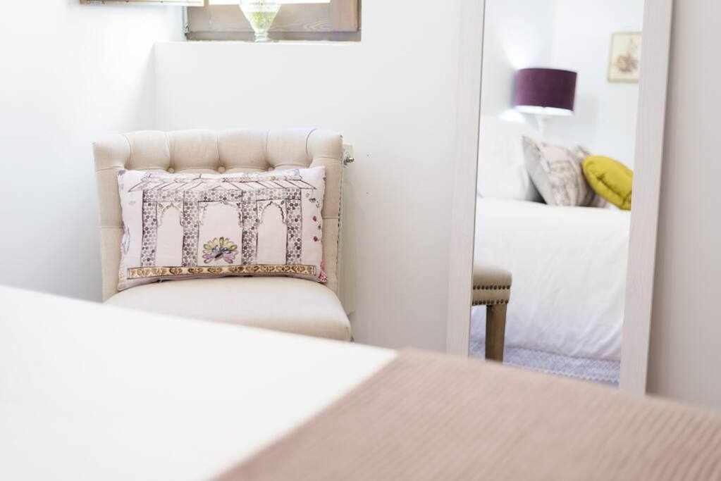 Room Boutique Calma Nerea By Kubik Касерес Экстерьер фото